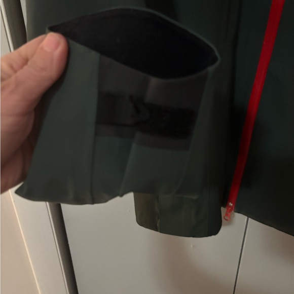 Canada Goose Dark Green Rain Jacket with Red Zipper - Picture 3 of 9